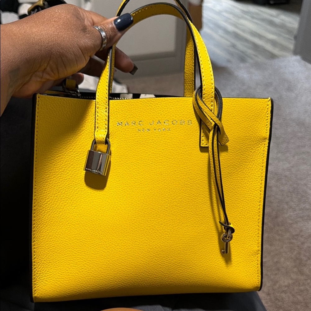 Marc Jacobs Yellow Leather Tote Bag / Crossbody Bag EUC